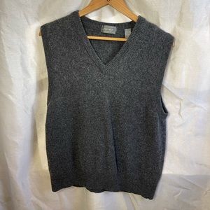 VTG 90’s Designer Lord & Taylor Grey Lambswool V-Neck Winter Sweater Vest Top